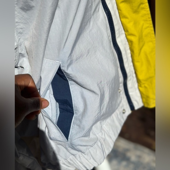 Tommy Hilfiger Vintage 90’s Windbreaker Logo Long Sleeve Jacket - Picture 11 of 14